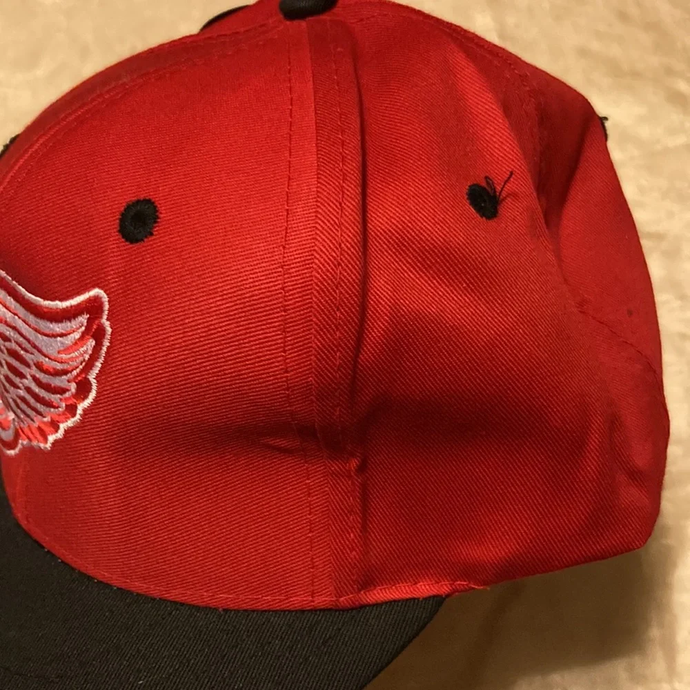 Vintage Logo 7 NHL Detriot Redwings Snapback
